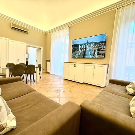 Lux Apartment Cavour Ρώμη Εξωτερικό φωτογραφία