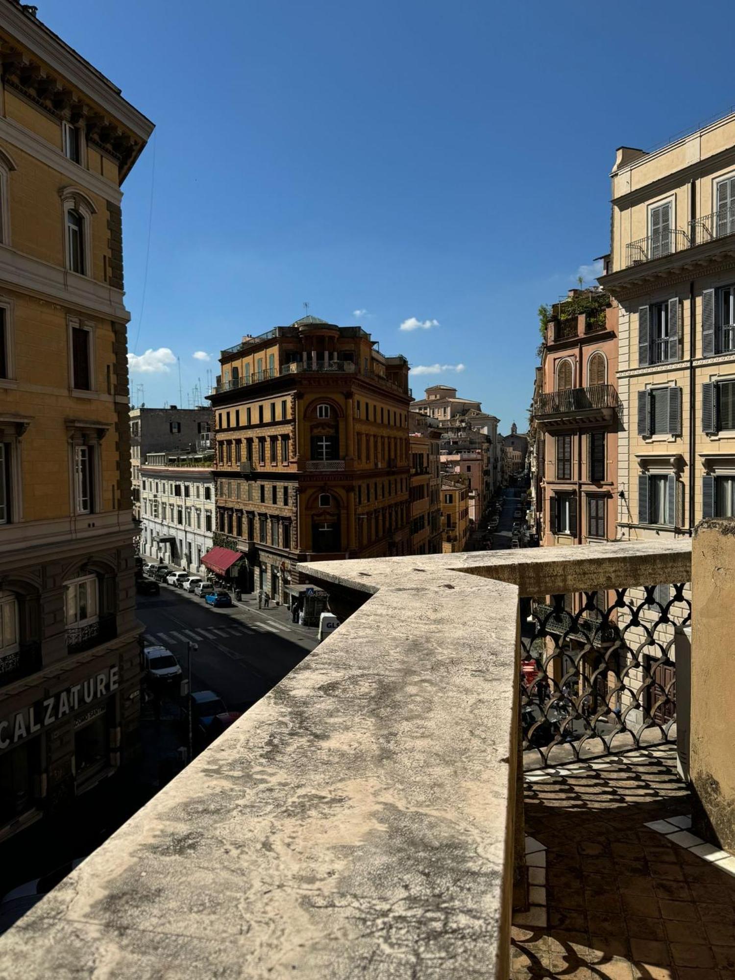 Lux Apartment Cavour Ρώμη Εξωτερικό φωτογραφία